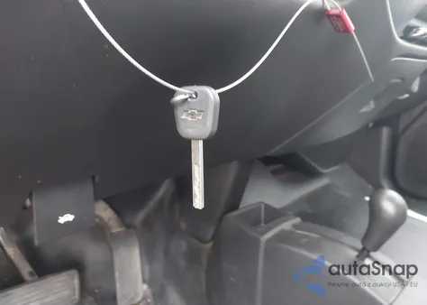 2018 Chevrolet Silverado 1500 Wt z USA, uszkodzony, nr VIN 1GCVKNEC6JZ299538